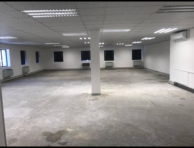 211M² OFFICE TO LET IN TYGER VALLEY